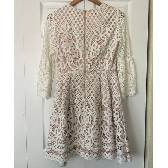 Eliza J Cream Crochet Lace 3/4 Bell Sleeve Dress • Size 6 • Coquette Whimsy ⬇️ - Picture 3 of 3